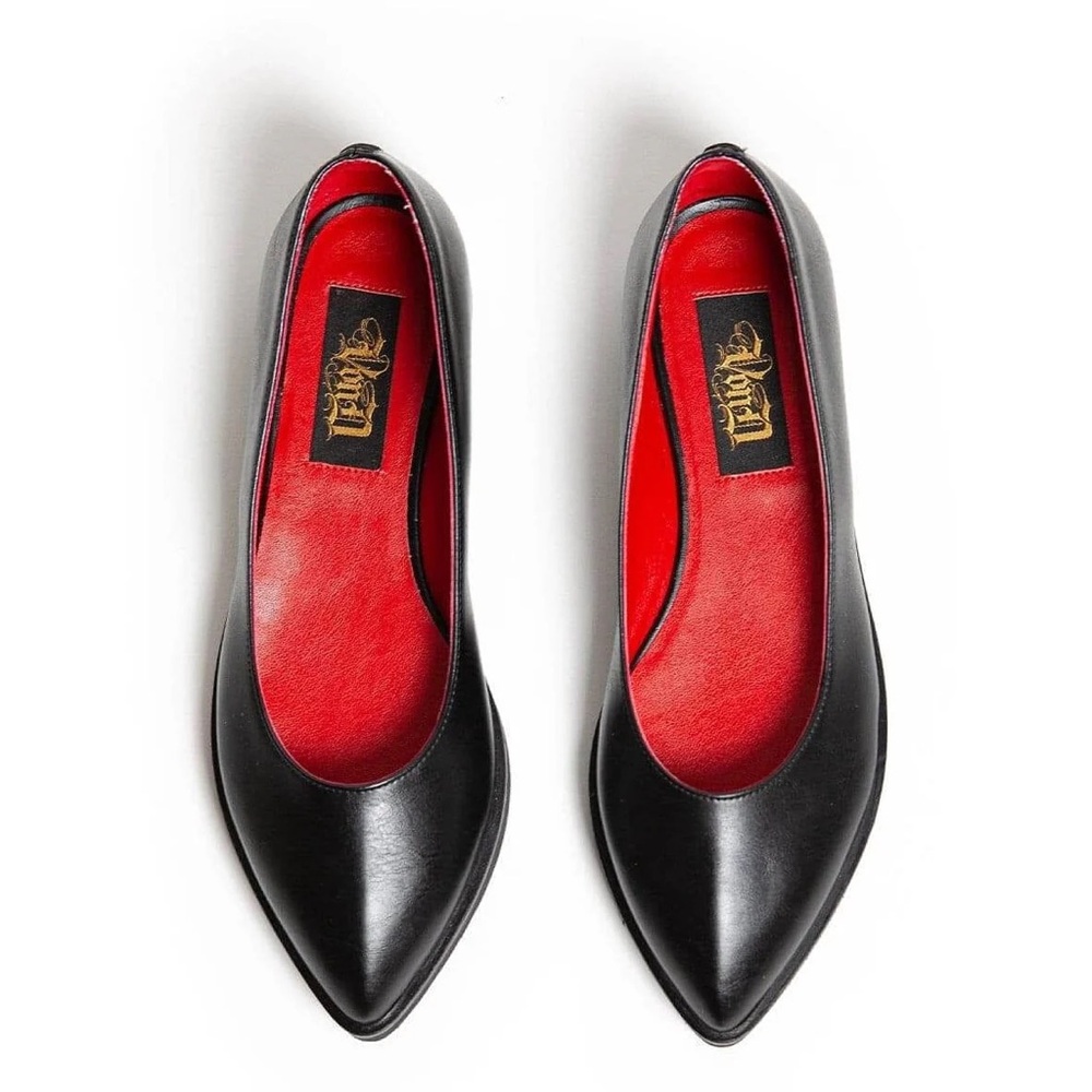 Kat Von D Roxy Flats Shoes 7